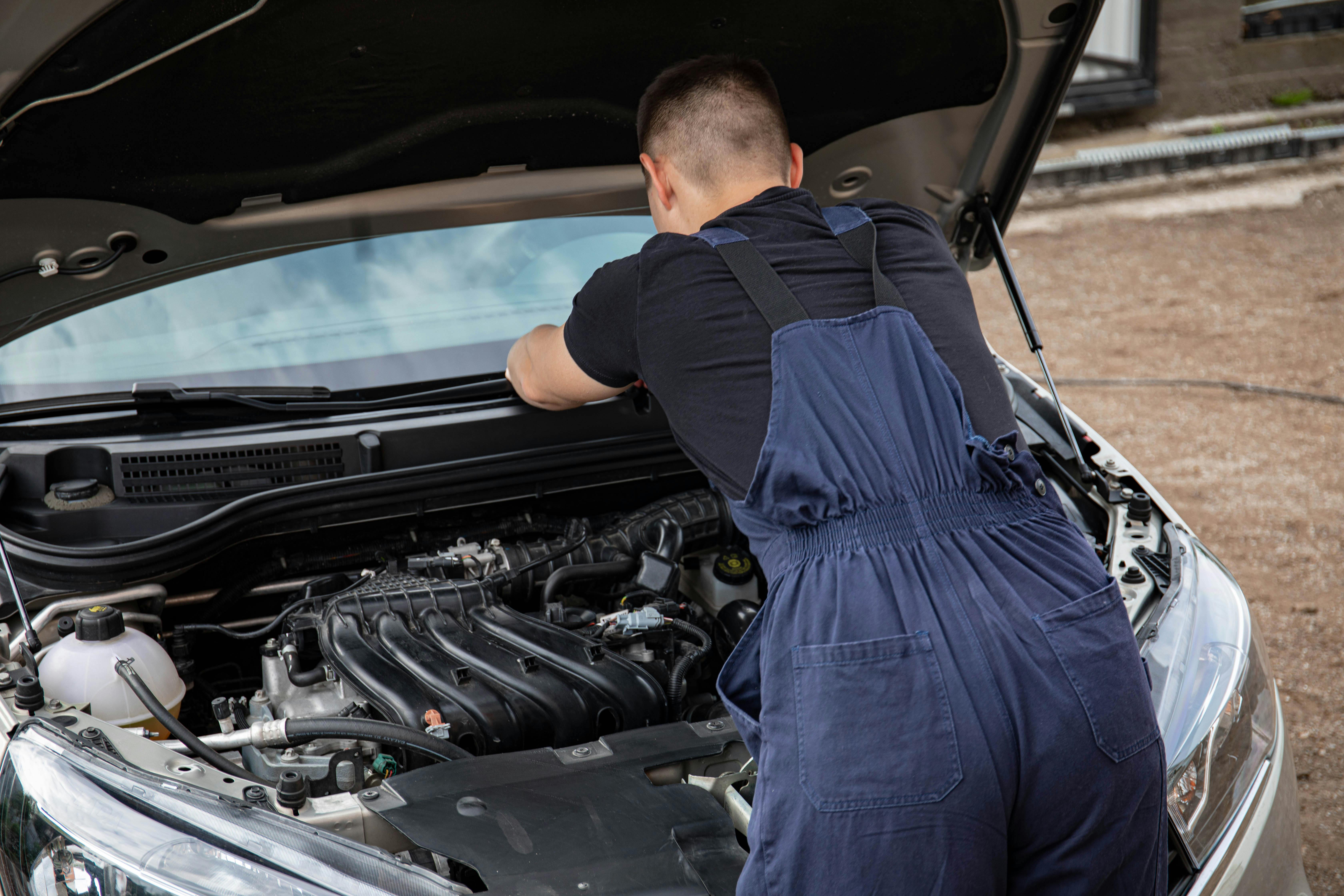 Mobile Mechanic Servicing